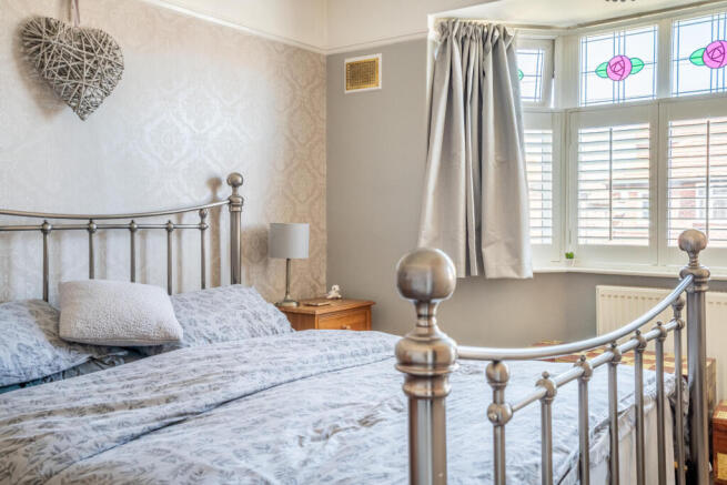 4 bed Semi-Detached for sale Image 9