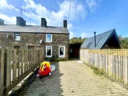 7, Mount Pleasant, Caernarfon LL54 5AN