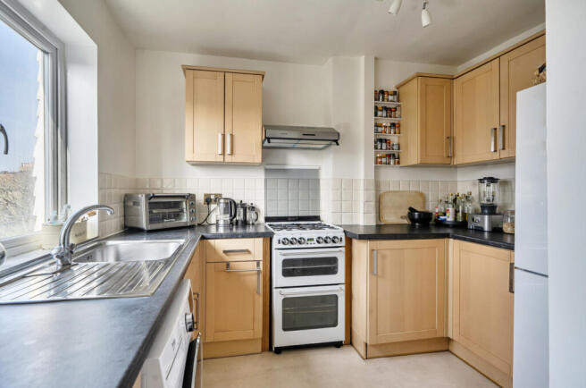 1433781-16-69c143...