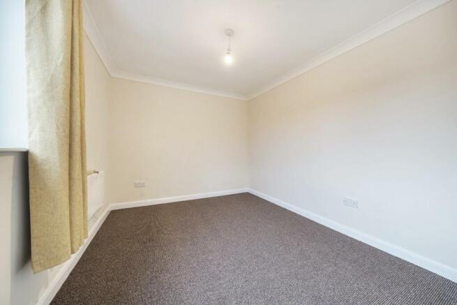 MASTER BEDROOM.jpg