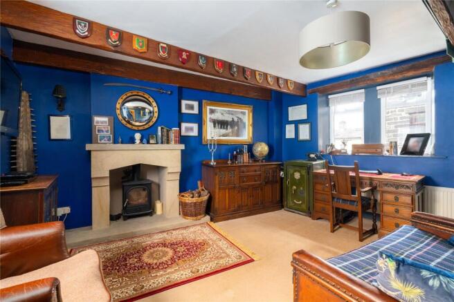 4 bed Detached for sale Image 12