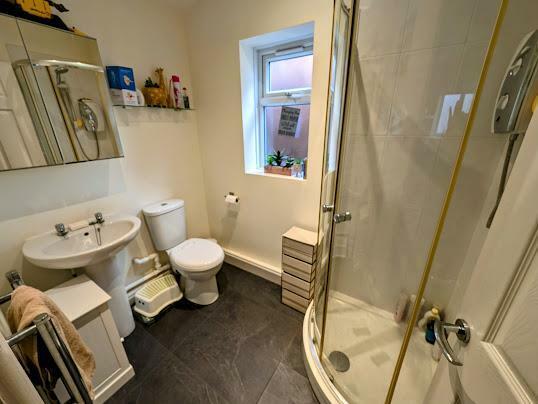shower room.jpg