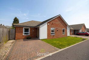 8 The Cedars, Eastern Inway, Grimsby DN34 5BA