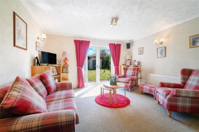 Kenmure Gardens, Bishopbriggs, Glasgow, East Dunbartonshire, G64 photo 4