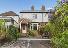 Roxana, Orchard Grove, Gerrards Cross SL9 9EX
