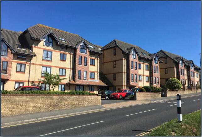 1-bed house on Sandown Road, Lake, £89,950