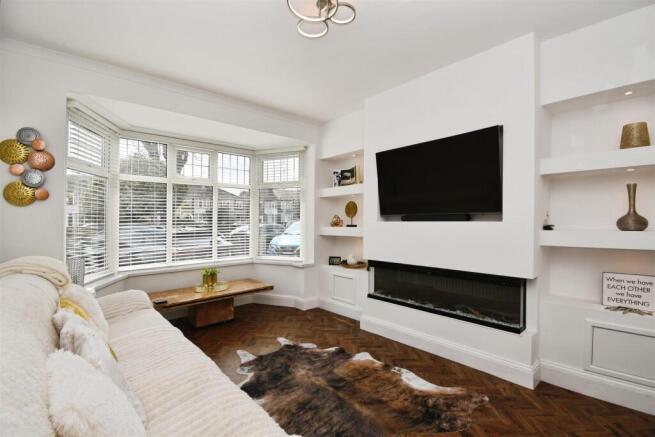 3 bed Semi-Detached for sale Image 9
