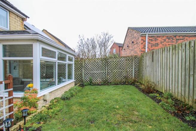 3 bed Detached for sale Image 11
