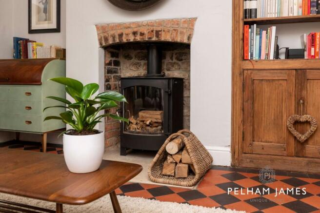 Family Snug, Stone Cottage, Clipsham, Rutland