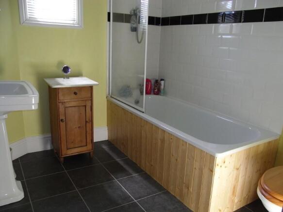 Photo 11