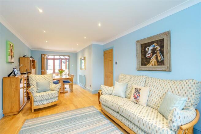 Living/Dining Room