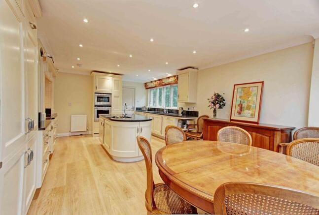 Superb kitchen