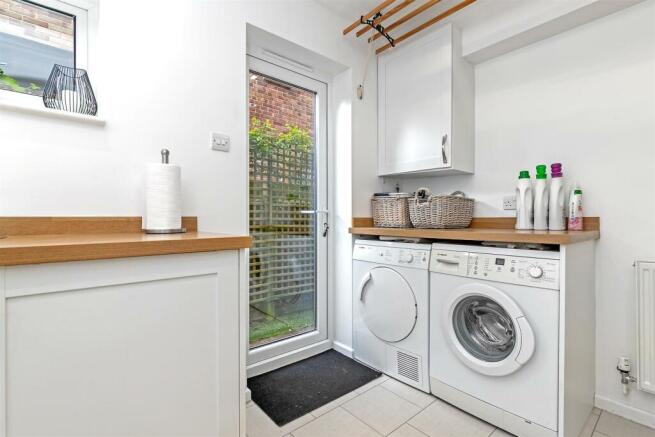 87ButterfieldRoad-37.jpg
