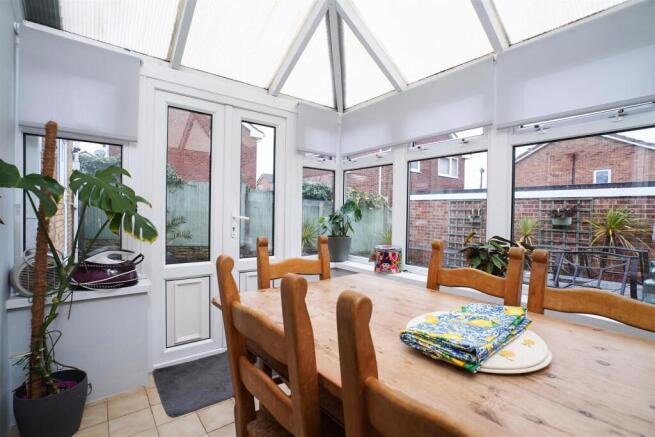 3 bed Detached for sale Image 9