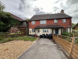 12, Geneville Rise, Salisbury SP4 7TL