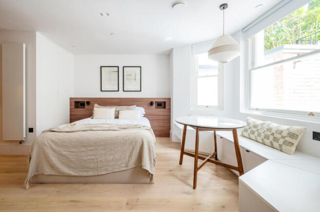65 ELsham Basement Flat (2).jpg