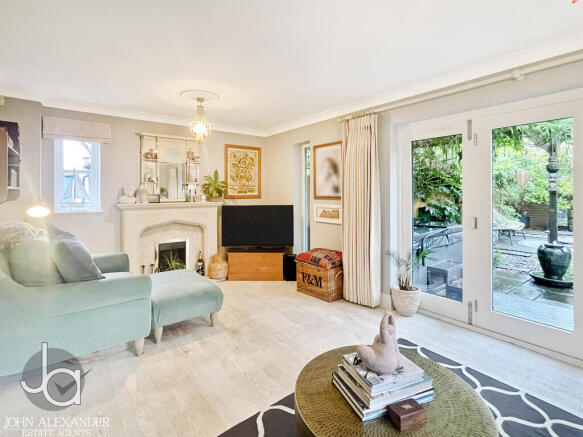 20251003_14233880...