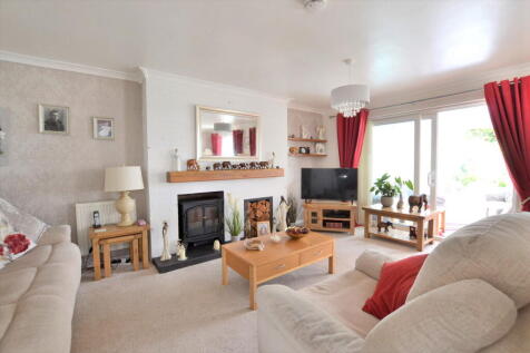 Sussex Gardens, Hucclecote, Gloucester, GL3 3SY