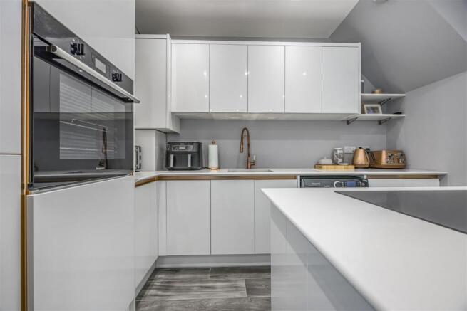 50 Green Lane, Copnor-PorticoMarketing-SoldBy-23.j