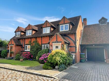 Chertsey, Surrey, KT16