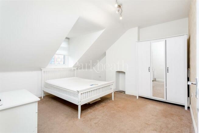 174 broadhurst gardens-005.jpg