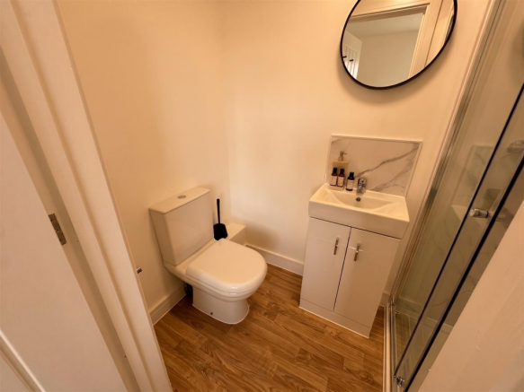 Room 3 Ensuite