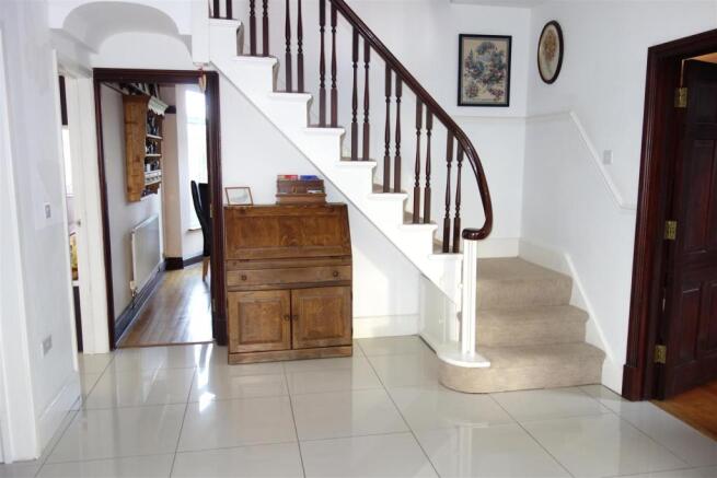 hallway.jpg
