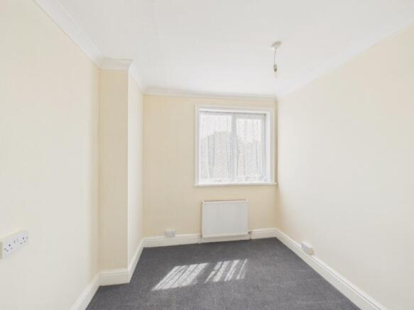 3 bed Semi-Detached for sale Image 7