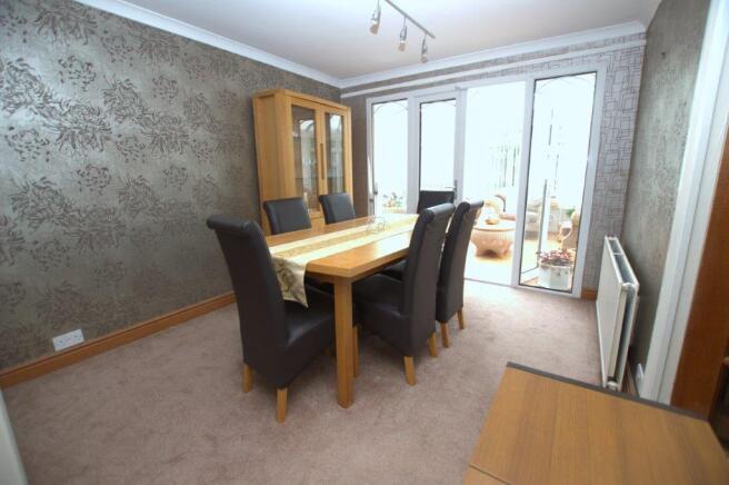 Findhorn Place, Gardenhall,  East Kilbride photo 4