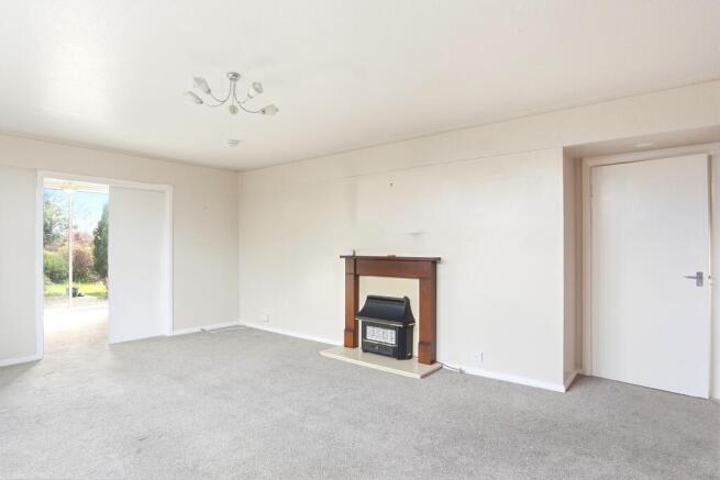 4 bed Detached for sale Image 4