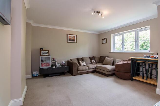 Bedroom 2 (Double)