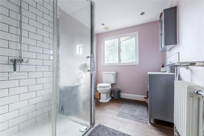 4 bed Semi-Detached for sale Image 6
