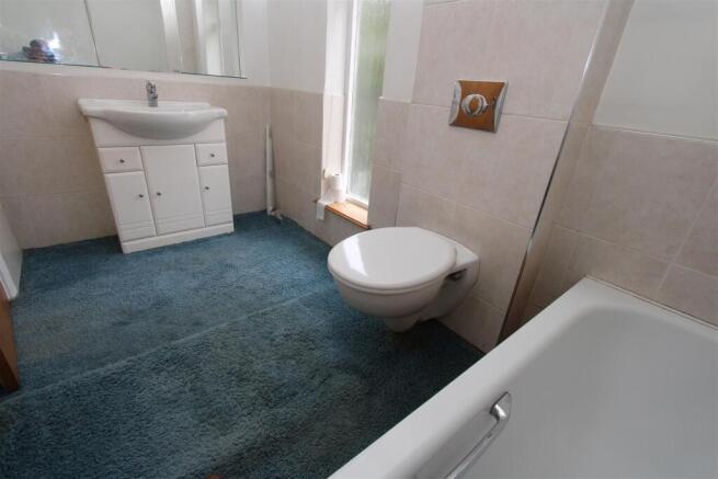 3 bed Semi-Detached for sale Image 10