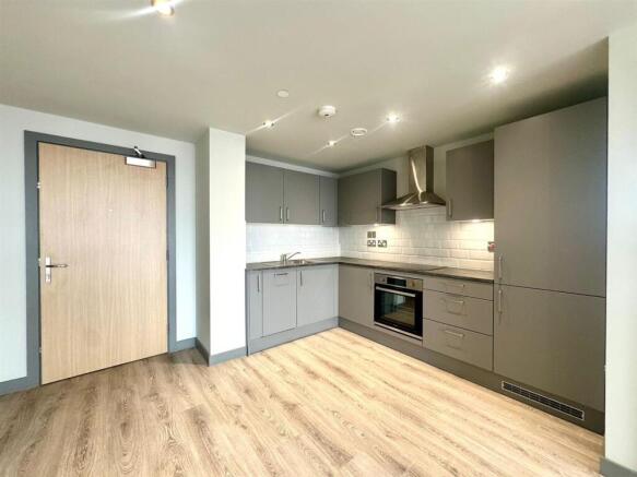 Kitchen pic 1.jpeg