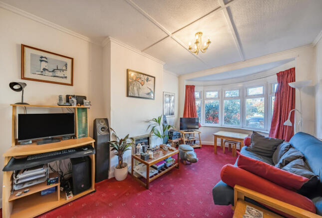 1398200-3-696a30a...