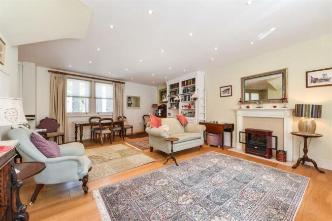 Sitting Room.jpg