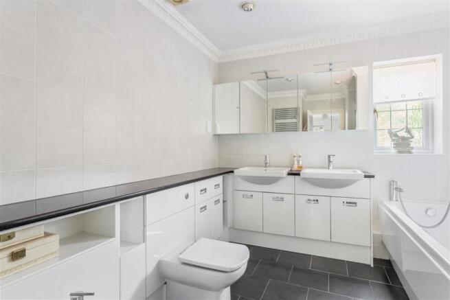 Master Bedroom Ensuite