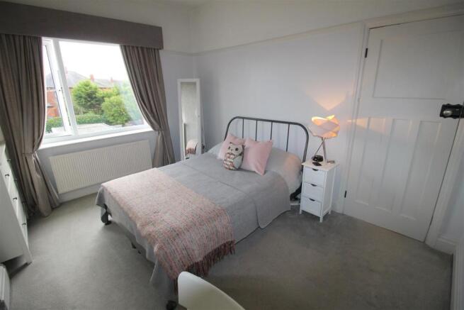 Cudworth Road, 26, bed 2 (2).JPG
