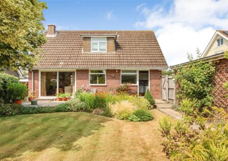 Oliver Road, Pennington, Hampshire, SO41