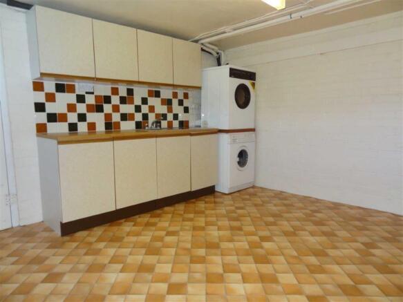 SECOND KITCHEN/UTILI