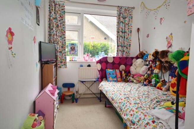 Bed 3.jpg