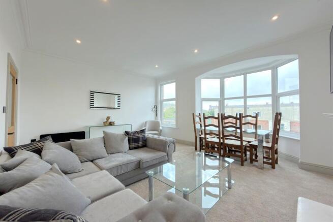 3 bed Maisonette for sale Image 5