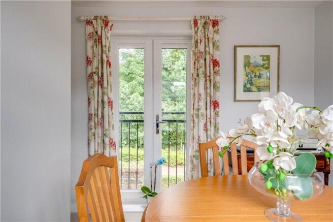 3 bed Link Detached House for sale Image 10