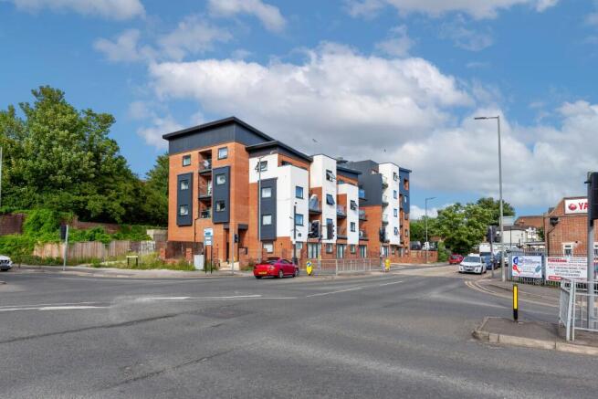 Blocks A & B, 42-46 West Wycombe Road, High Wycombe, HP11 2LW