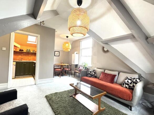 Lounge 2
