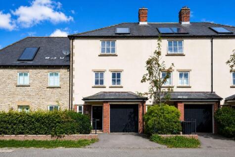 Greenacre Way, Shaftesbury