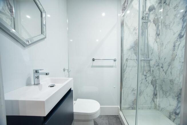 1 bed Flat Share to rent Image 11