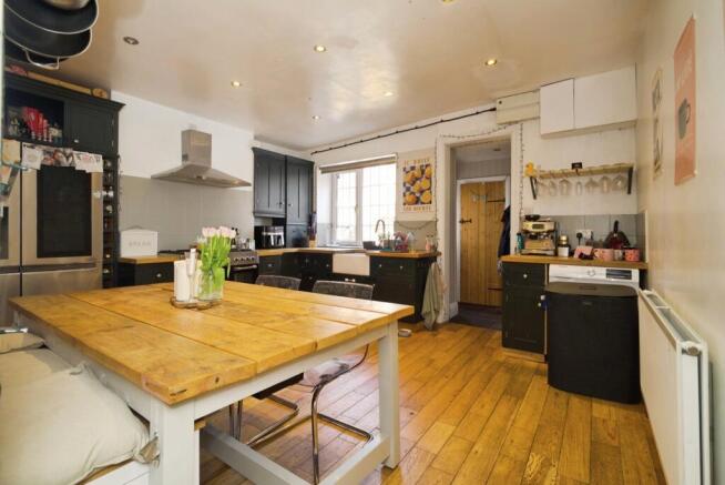 2 bed Cottage for sale Image 4