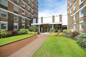 25, 18 19 Ashley Court, Grand Avenue, Hove BN3 2NQ