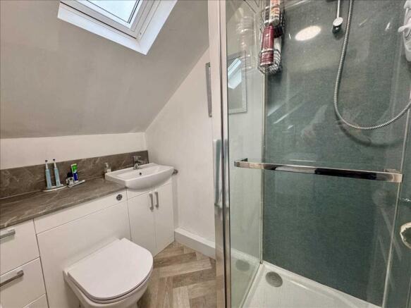 ENSUITE SHOWER ROOM